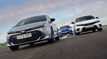 Toyota Corolla, Honda Civic and Kia Ceed - front tracking
